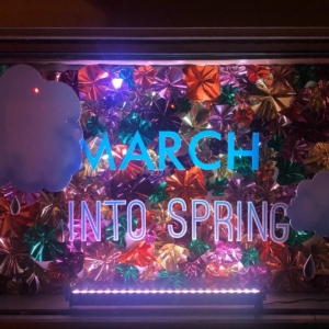 josephs_window-display_spring